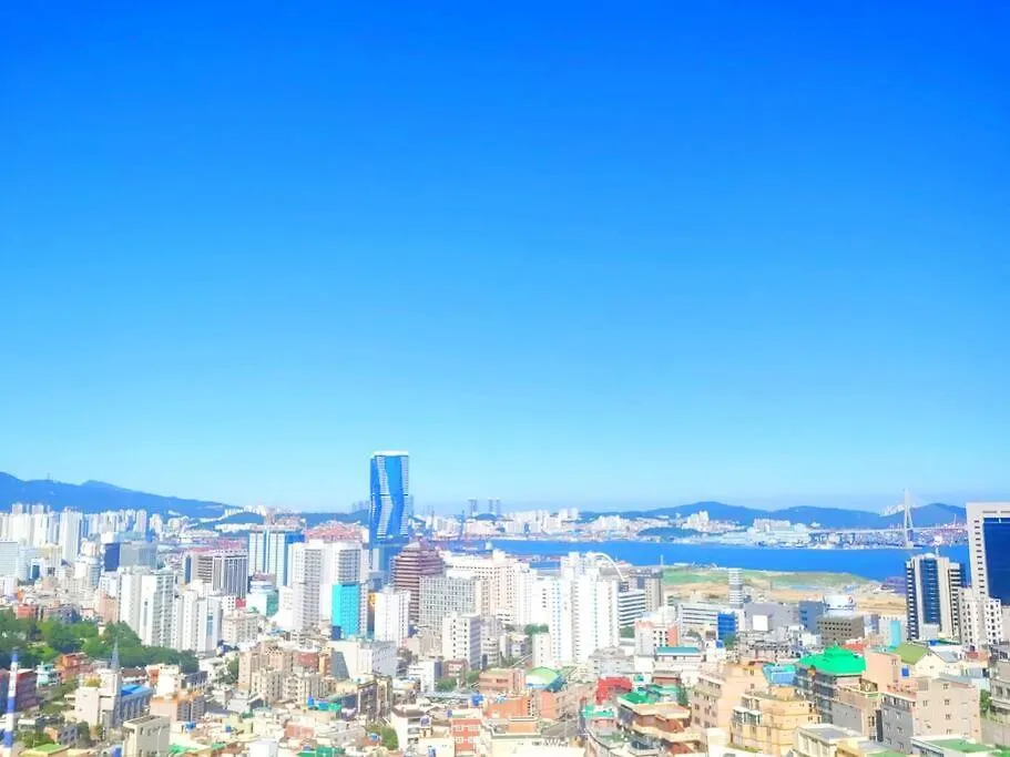 380 2F Oceanview Lovely Big Family House 6 People Busan Apartment