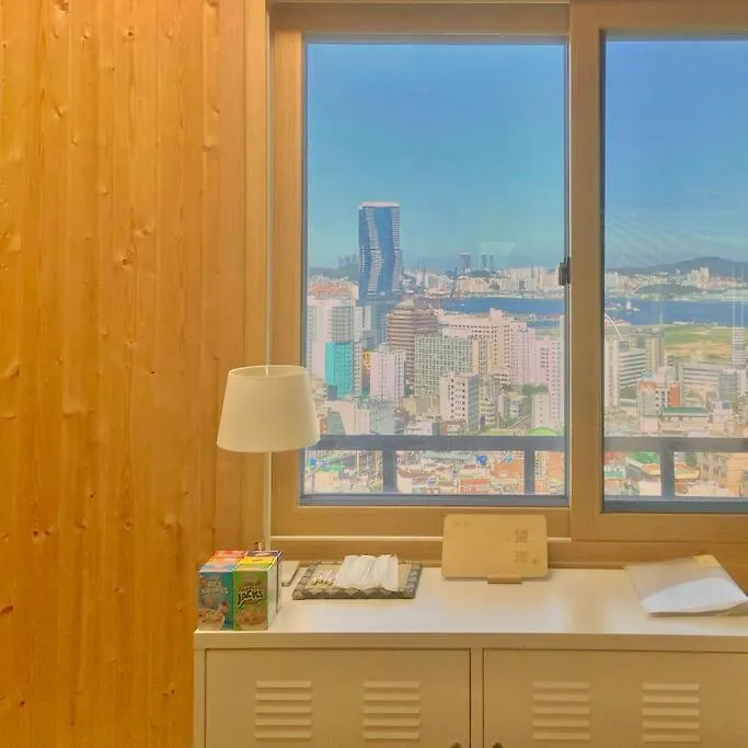380 2F Oceanview Lovely Big Family House 6 People Busan Apartment
